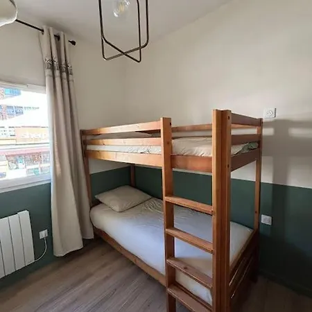 公寓 3 Pieces, Spacieux En Plein Centre