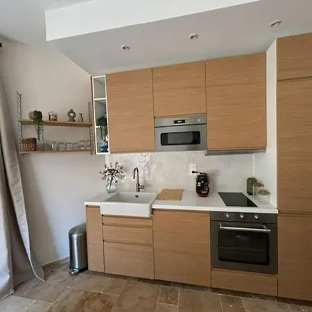 3 Pieces, Spacieux En Plein Centre 公寓