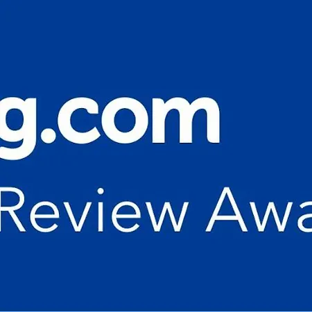 3 Pieces, Spacieux En Plein Centre דירה *