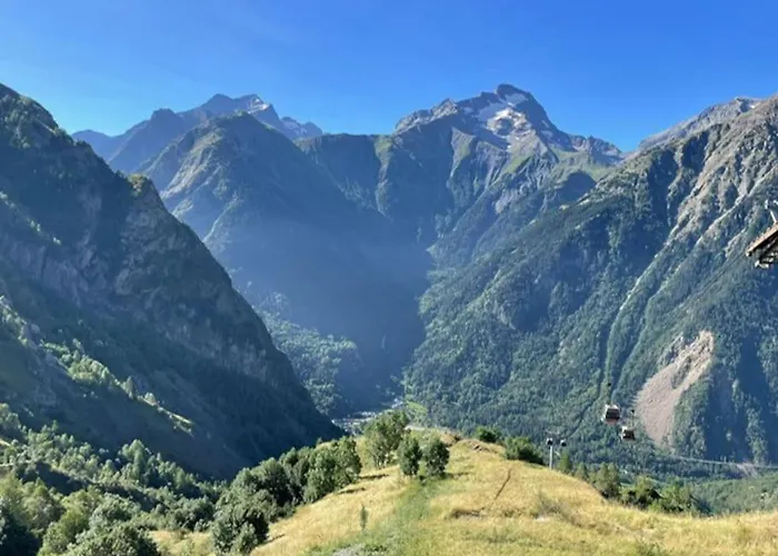 3 Pieces, Spacieux En Plein Centre Апартаменты