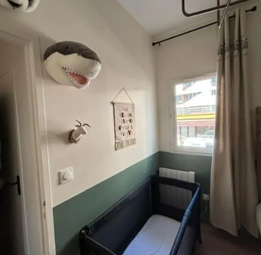 דירה 3 Pieces, Spacieux En Plein Centre *