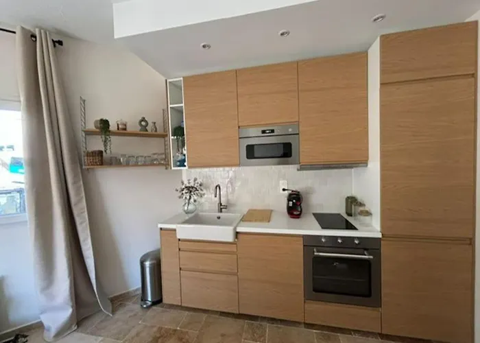 3 Pieces, Spacieux En Plein Centre דירה